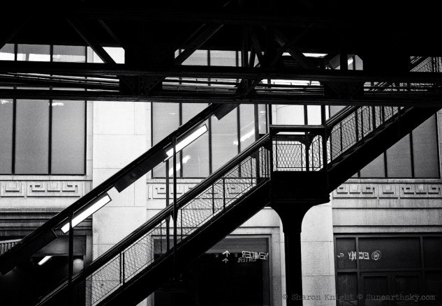 Chicago stairway to the El