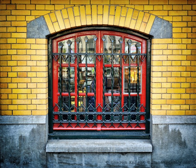 red window 2